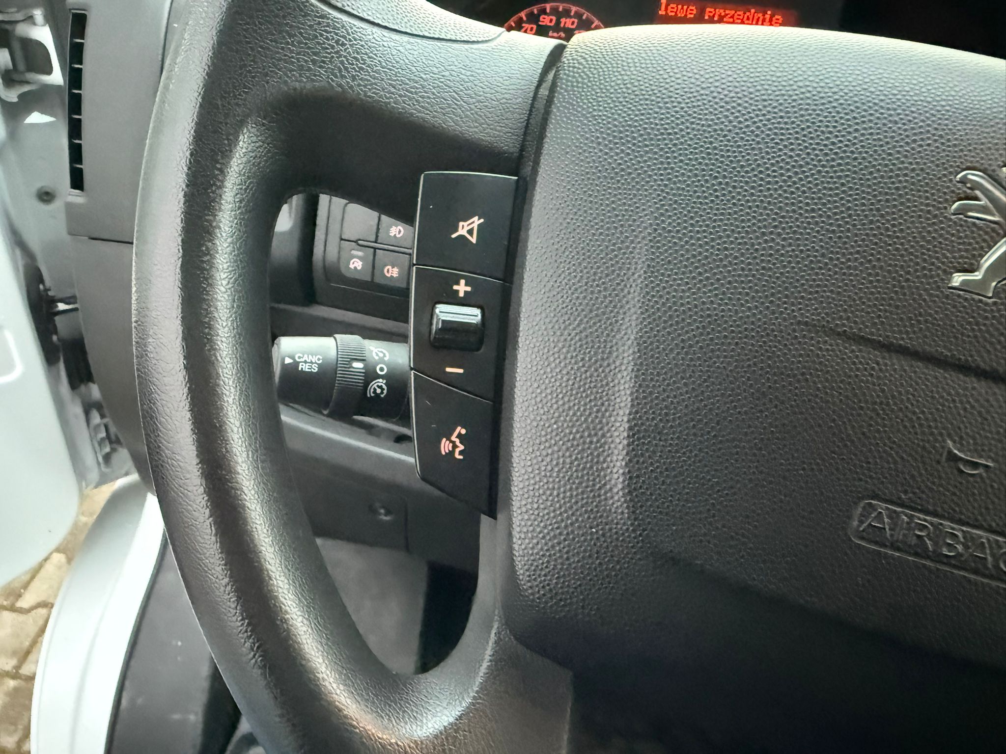 Peugeot Boxer 2023 - zdjęcie 21