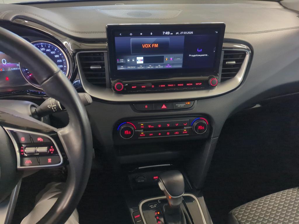 KIA xCeed 2023 - zdjęcie 8