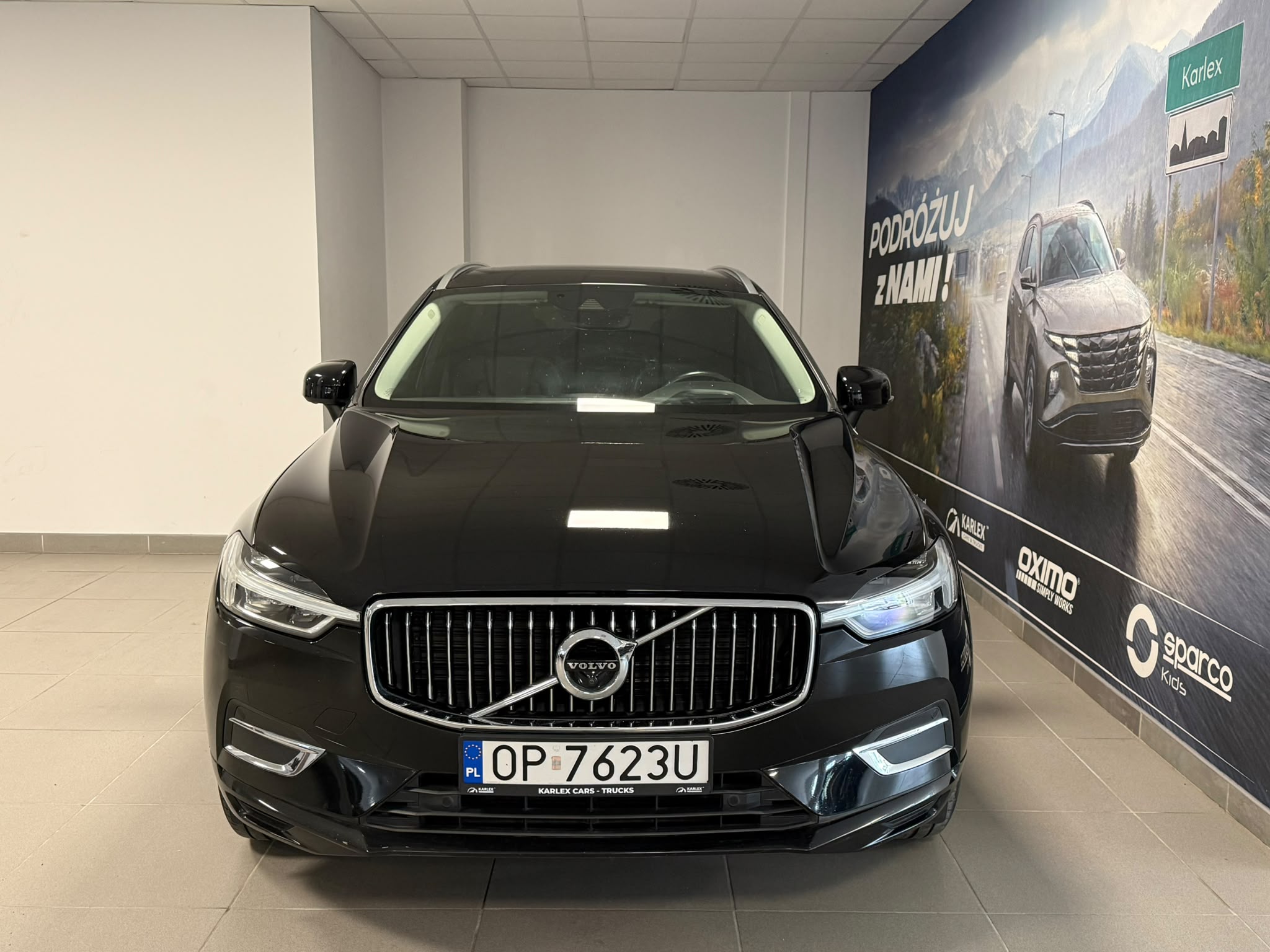 Volvo XC-60 2019 - zdjęcie 2