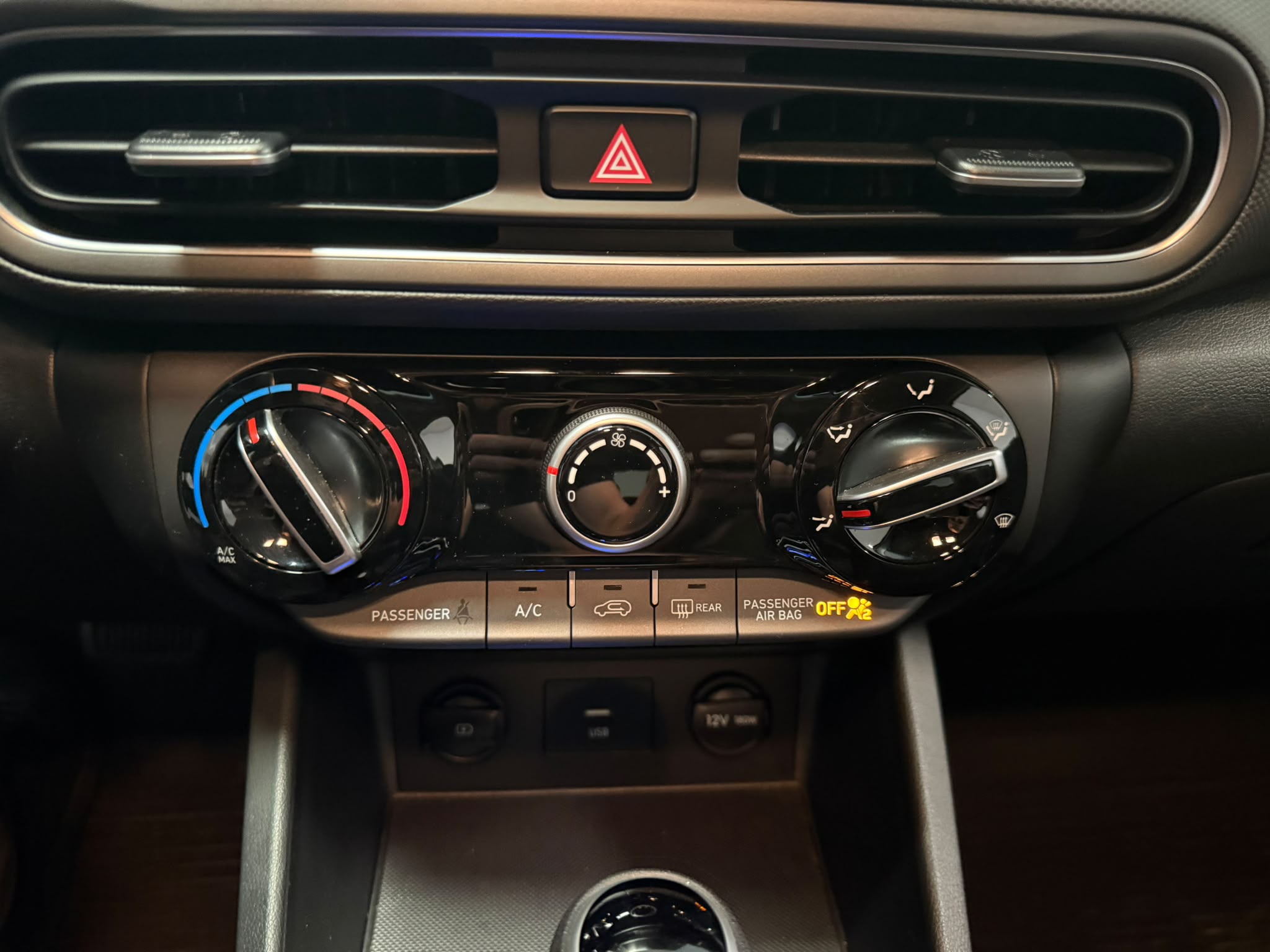Hyundai Kona 2023 - zdjęcie 28