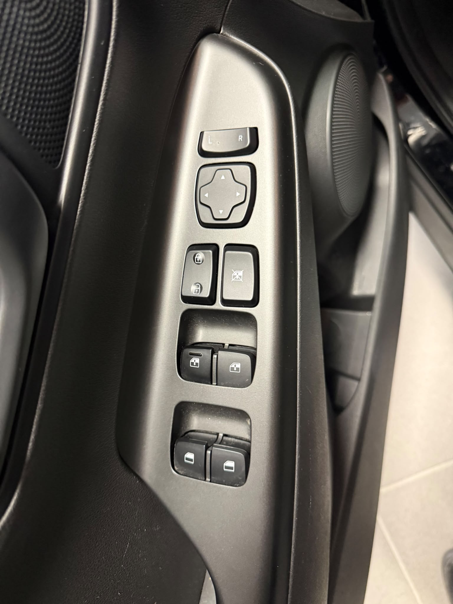 Hyundai Kona 2023 - zdjęcie 20