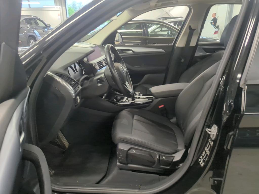BMW X3 2021 - zdjęcie 7