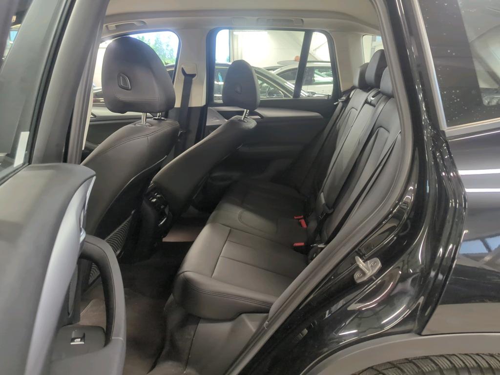 BMW X3 2021 - zdjęcie 8