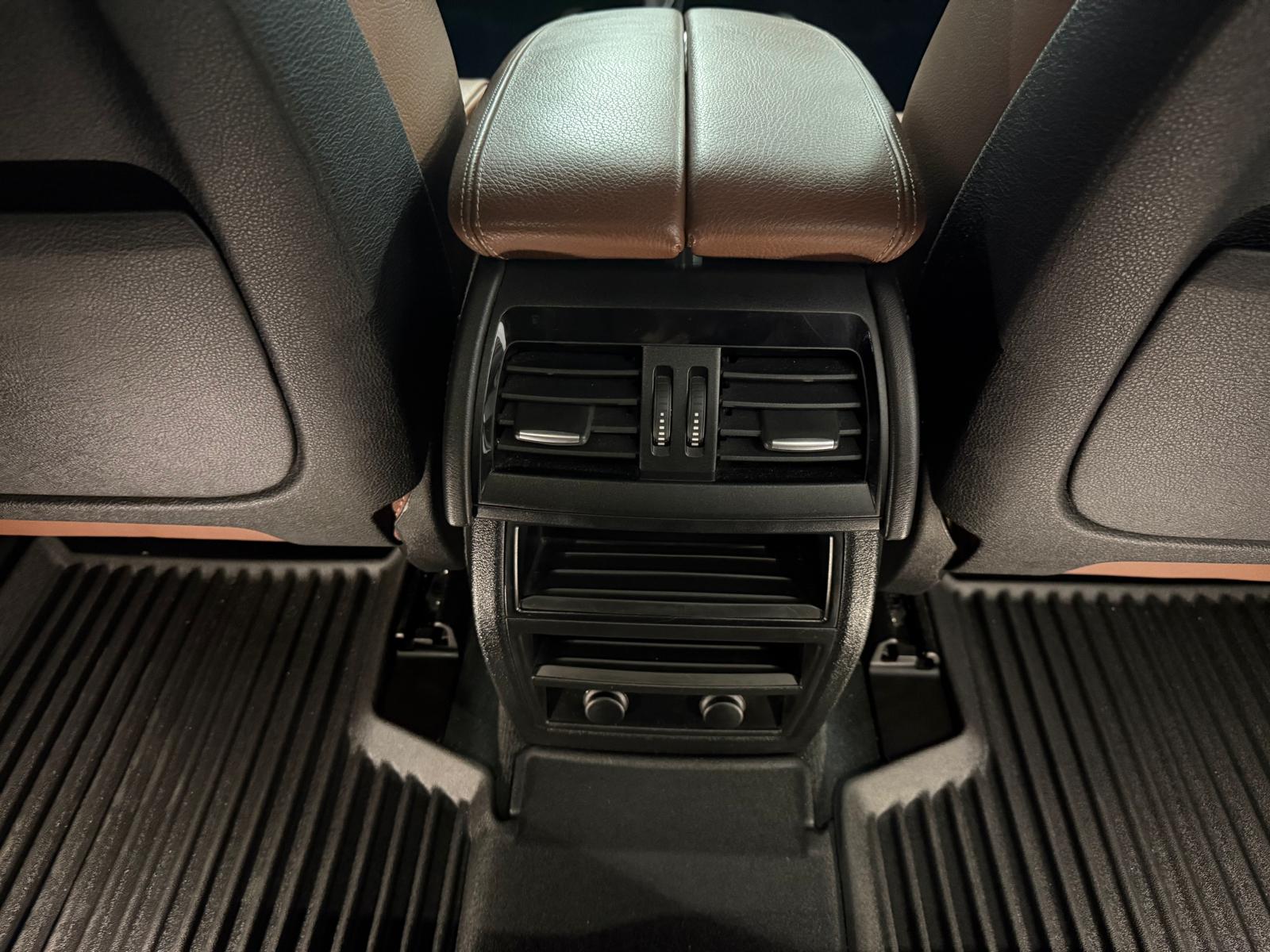 BMW X5 2017 - zdjęcie 22