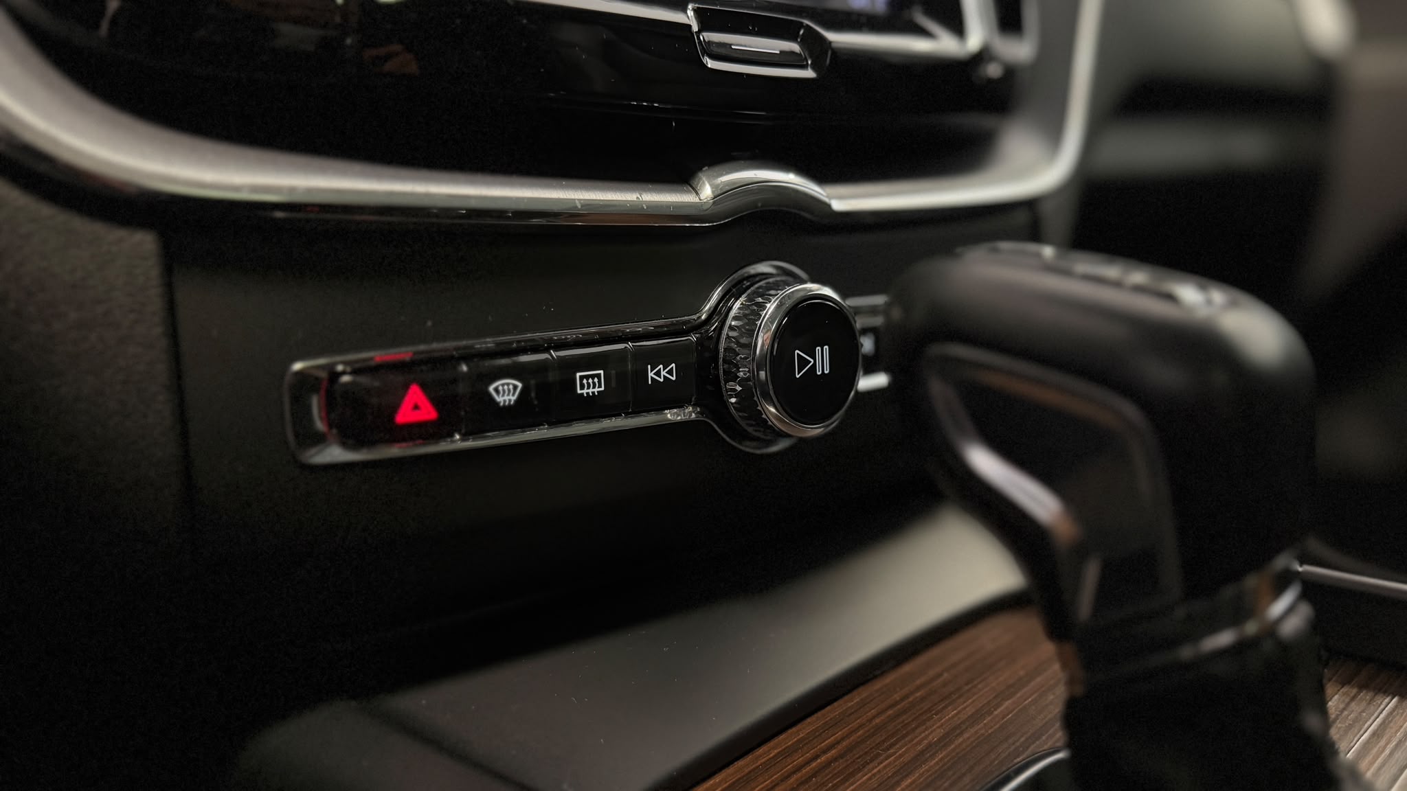 Volvo XC60 2020 - zdjęcie 15