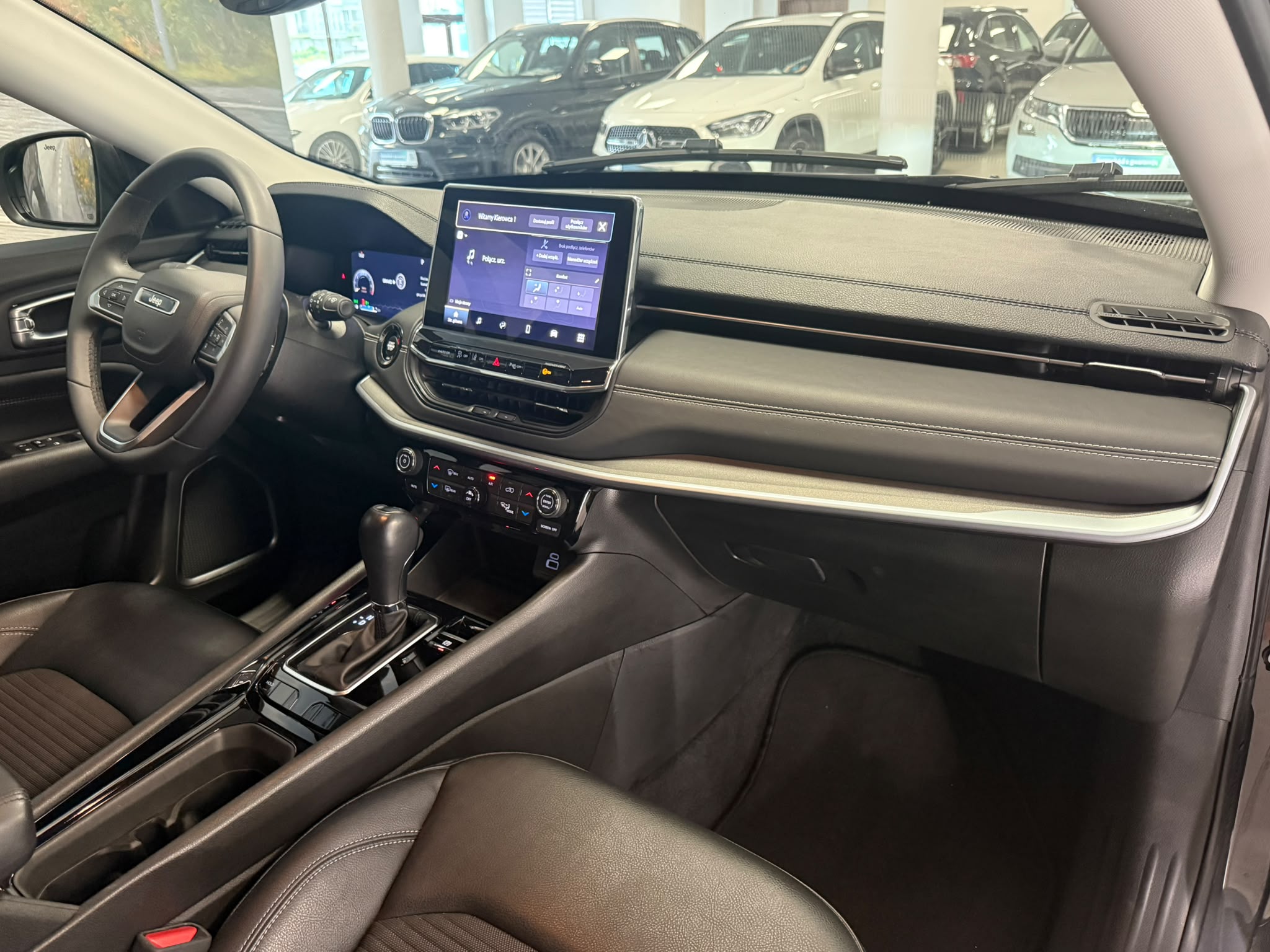 Jeep Compass 2022 - zdjęcie 10
