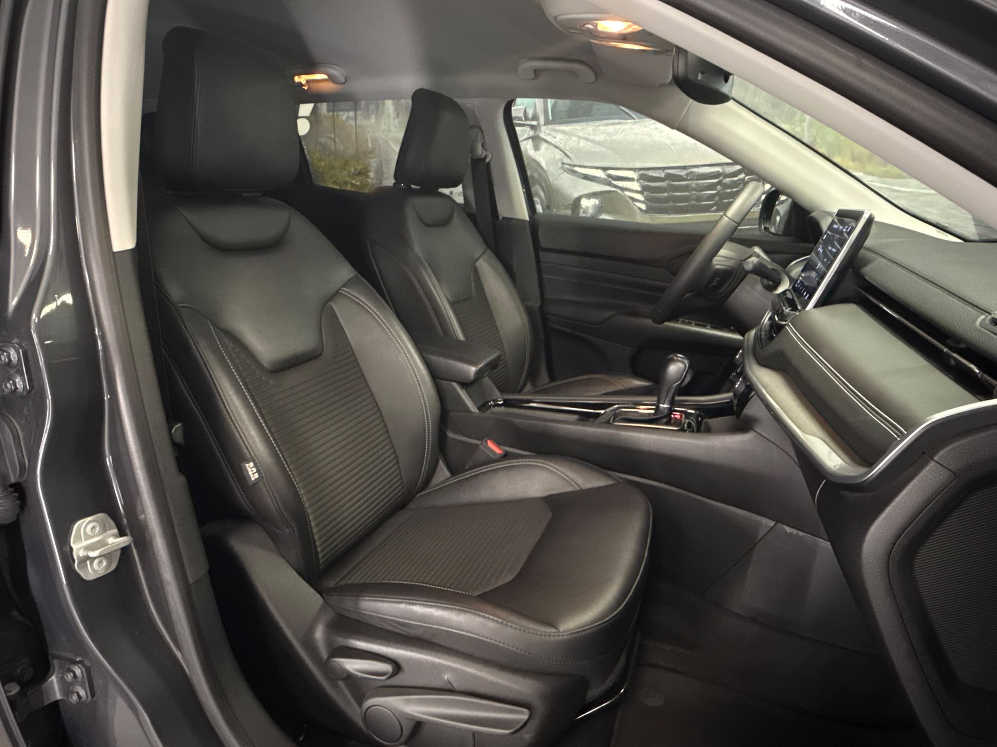 Jeep Compass 2022 - zdjęcie 26