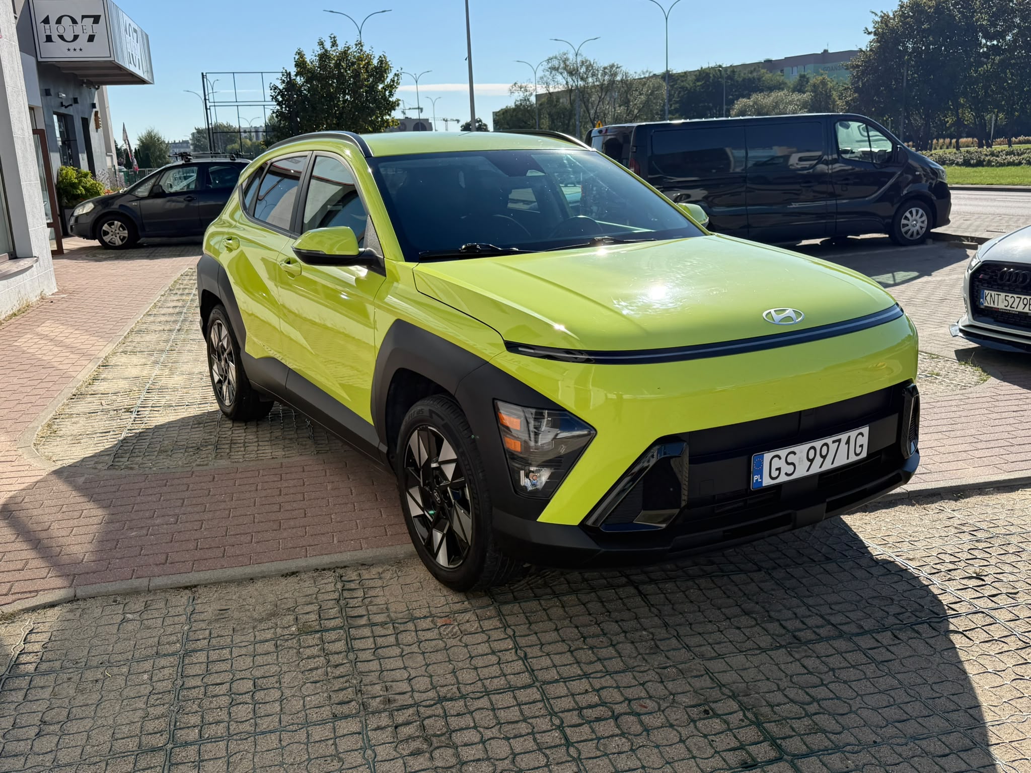 Hyundai Kona 2023 · Karlex Rumia