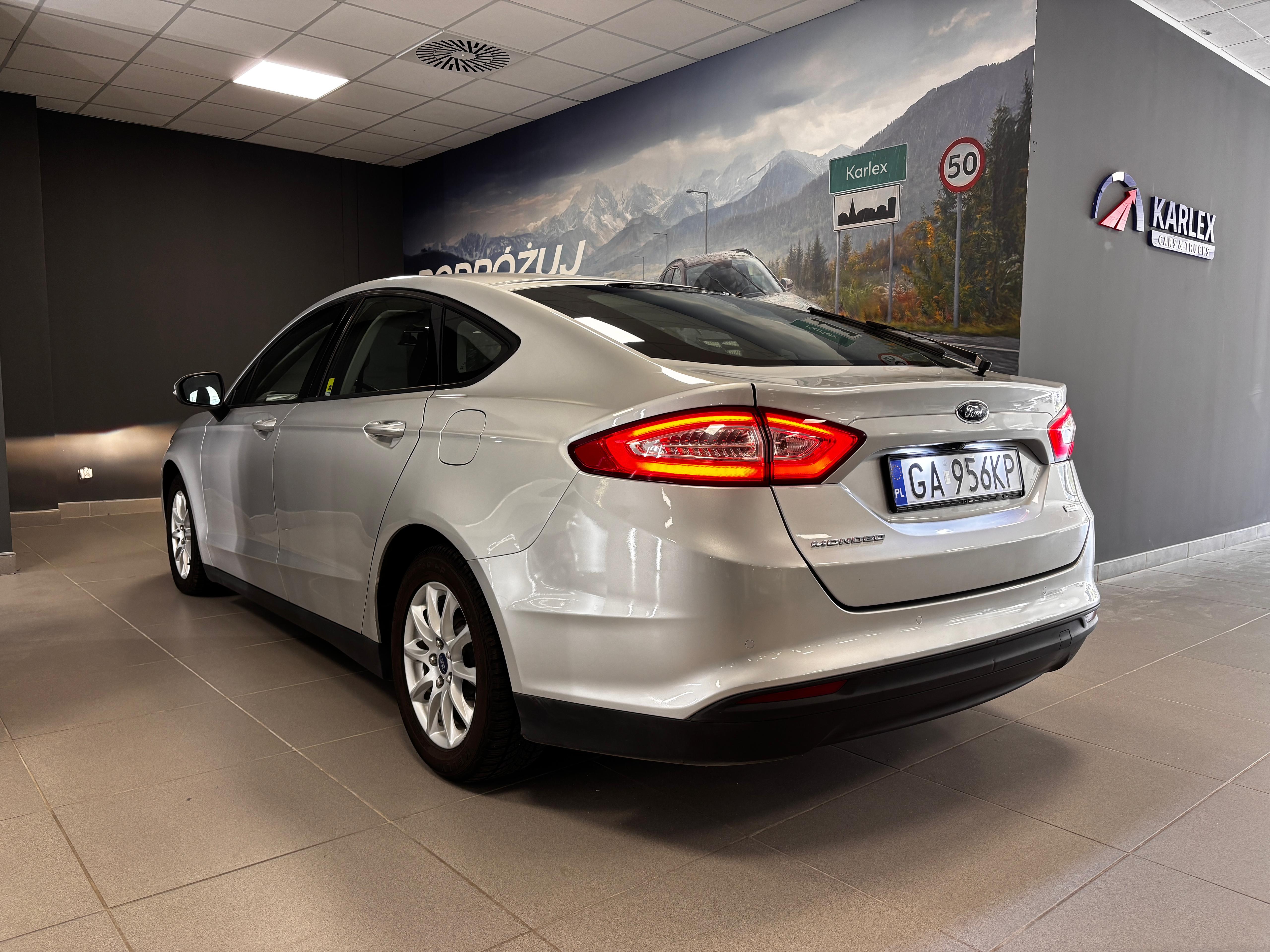 Ford Mondeo 2018 - zdjęcie 6
