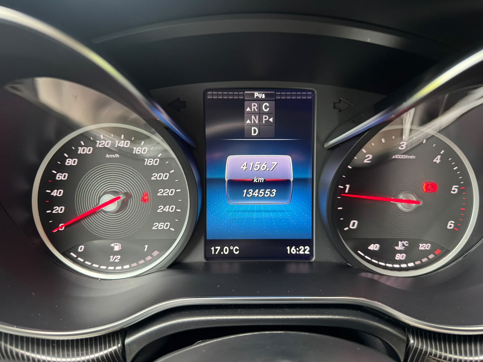 Mercedes-Benz Klasa V 2022 - zdjęcie 12
