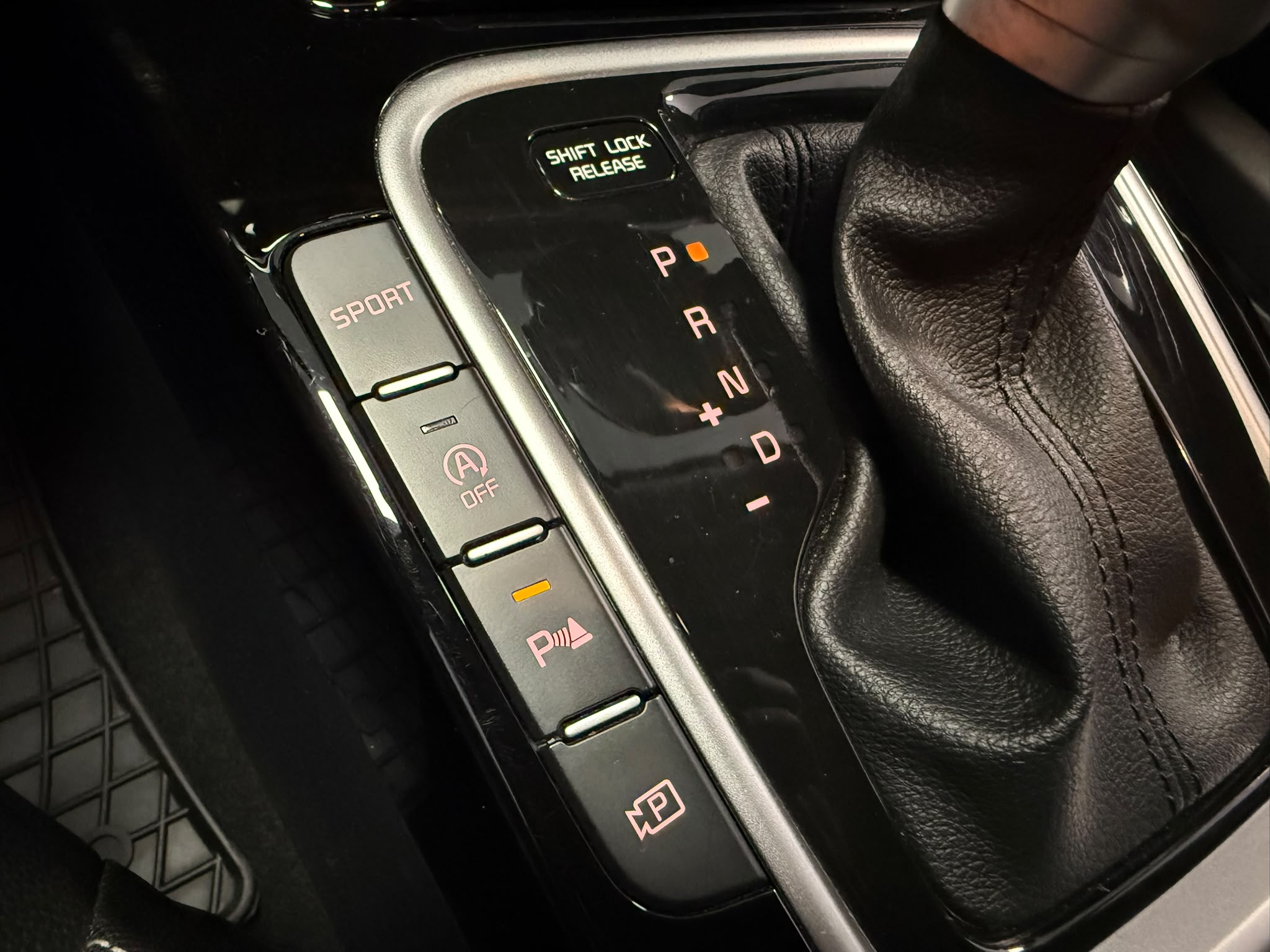 KIA xCeed 2023 - zdjęcie 22