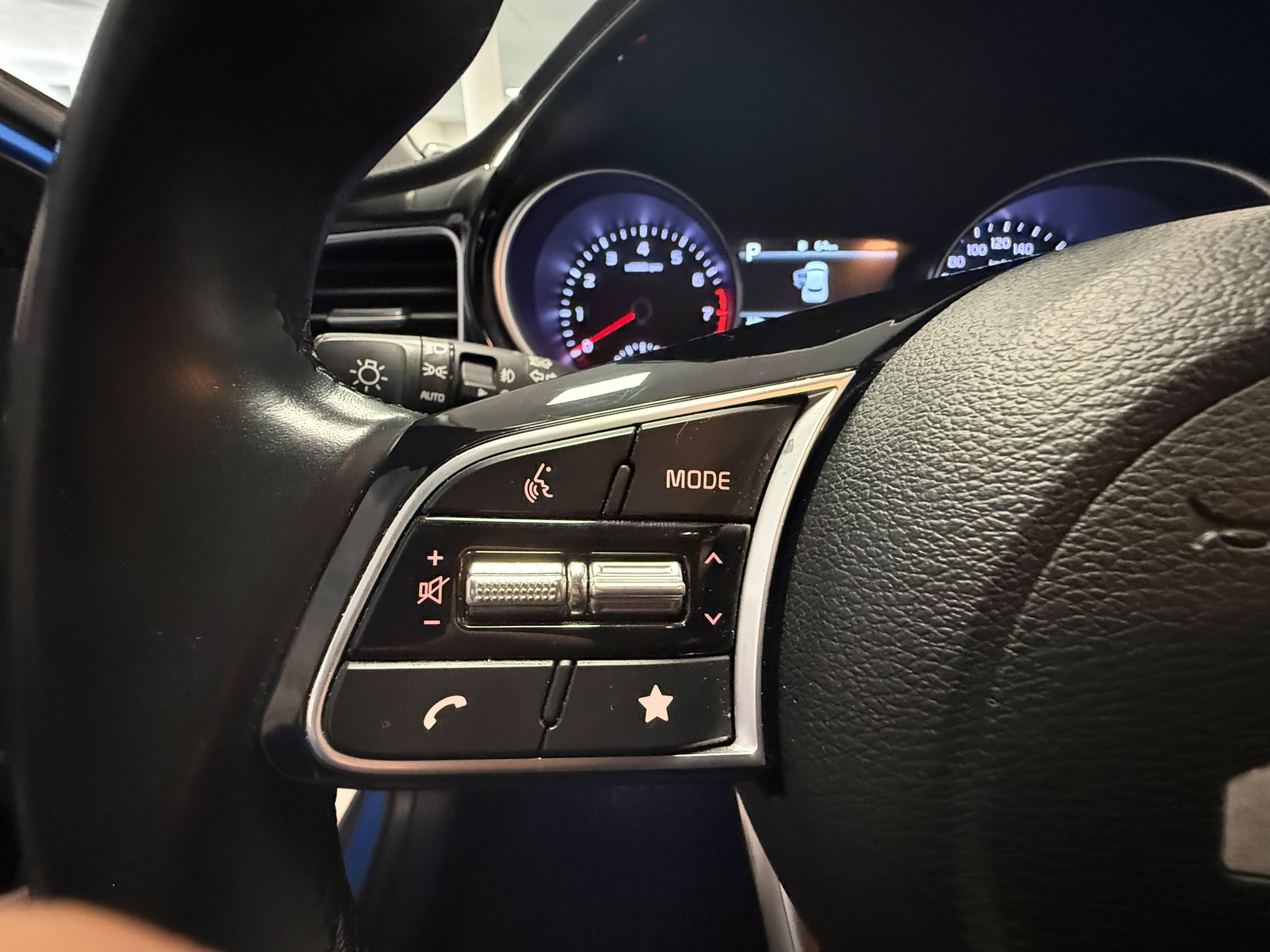 KIA xCeed 2023 - zdjęcie 13