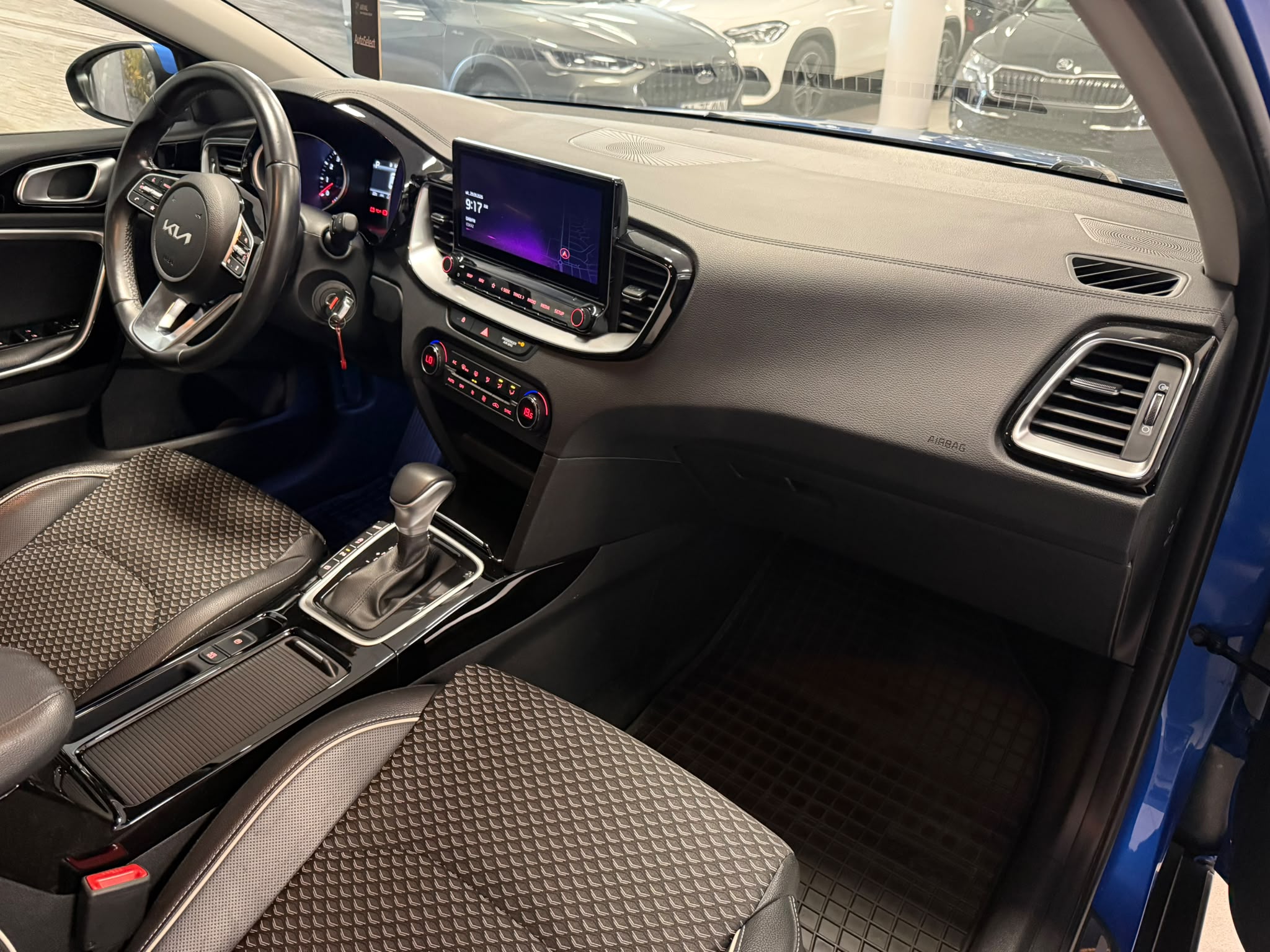 KIA xCeed 2023 - zdjęcie 26