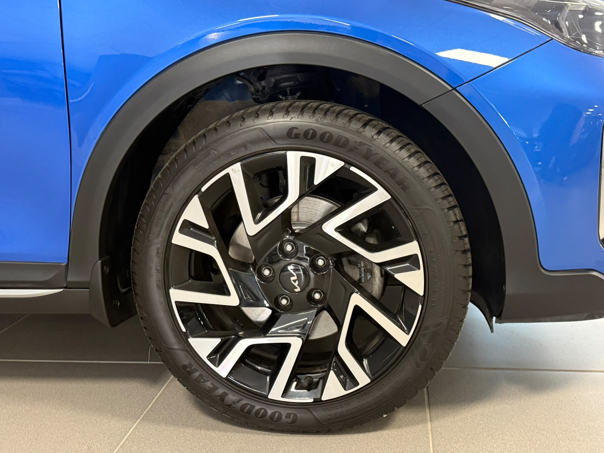 KIA xCeed 2023 - zdjęcie 8
