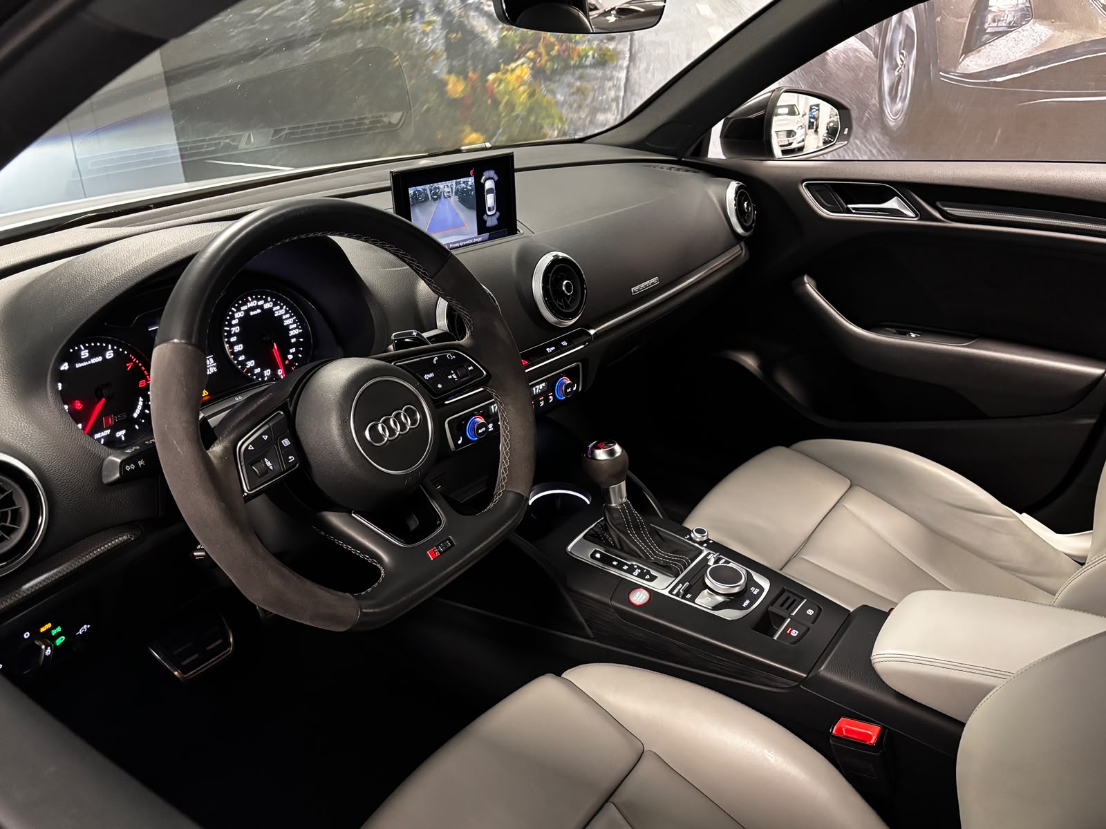 AUDI RS3 2019 - zdjęcie 12