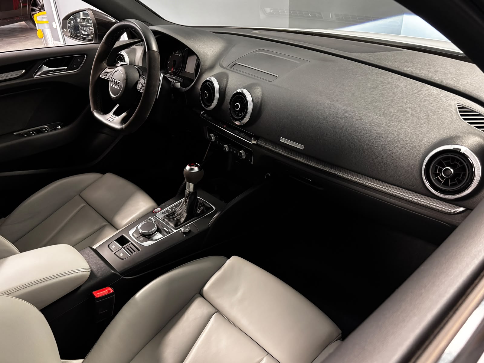 AUDI RS3 2019 - zdjęcie 15