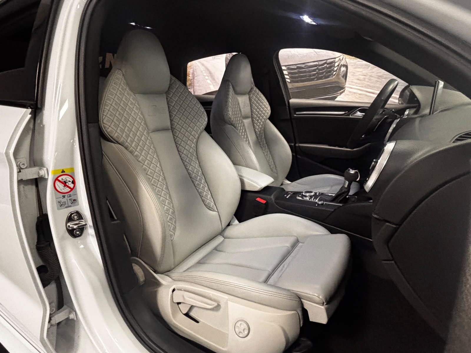 AUDI RS3 2019 - zdjęcie 30