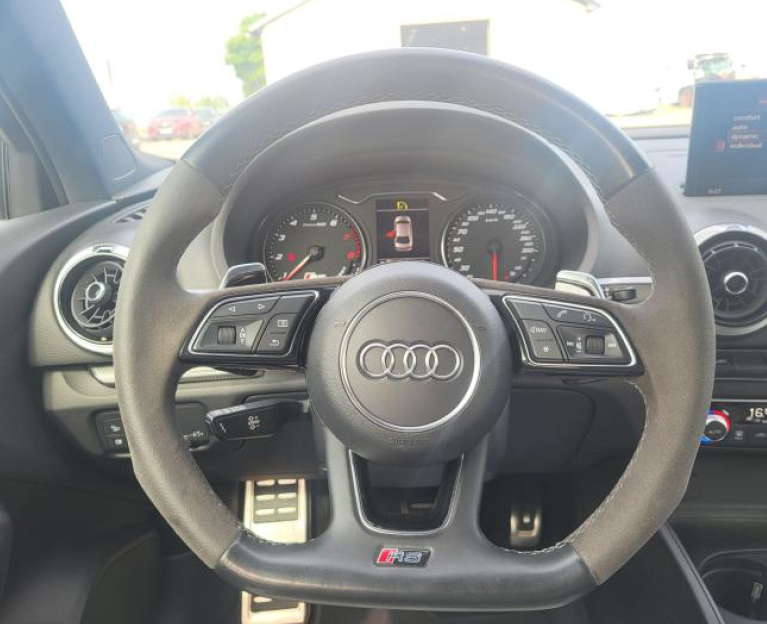 AUDI RS3 2019 - zdjęcie 8