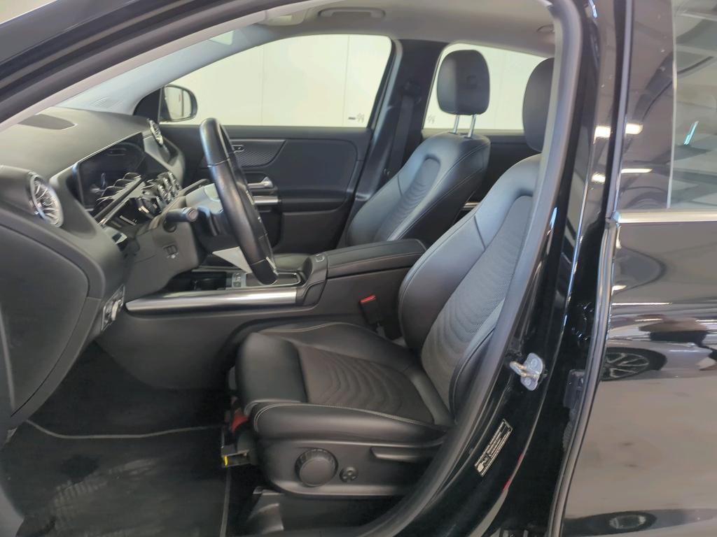 Mercedes-Benz GLA 2023 - zdjęcie 12
