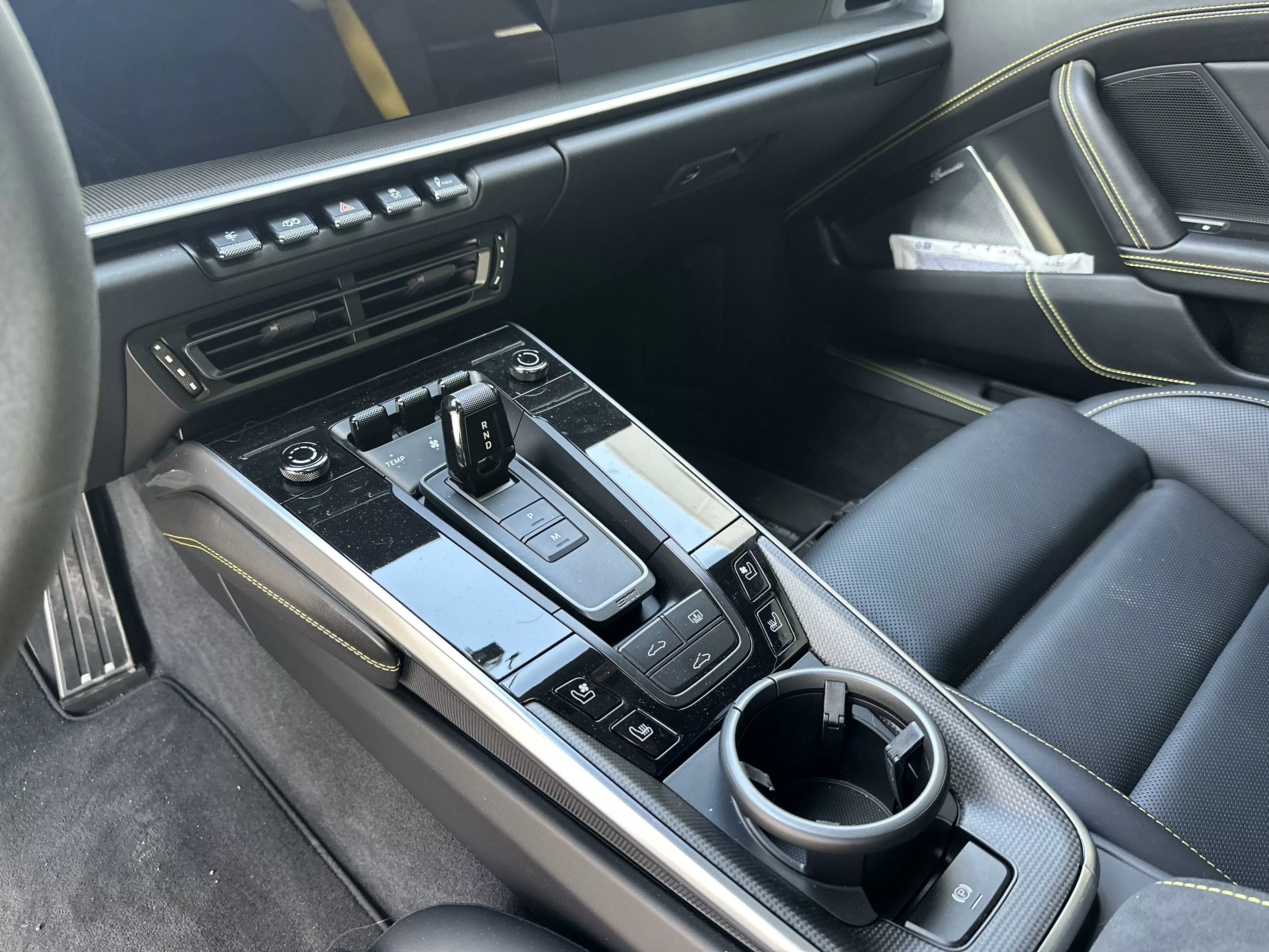 Porsche 911 TURBO S 2023 - zdjęcie 14