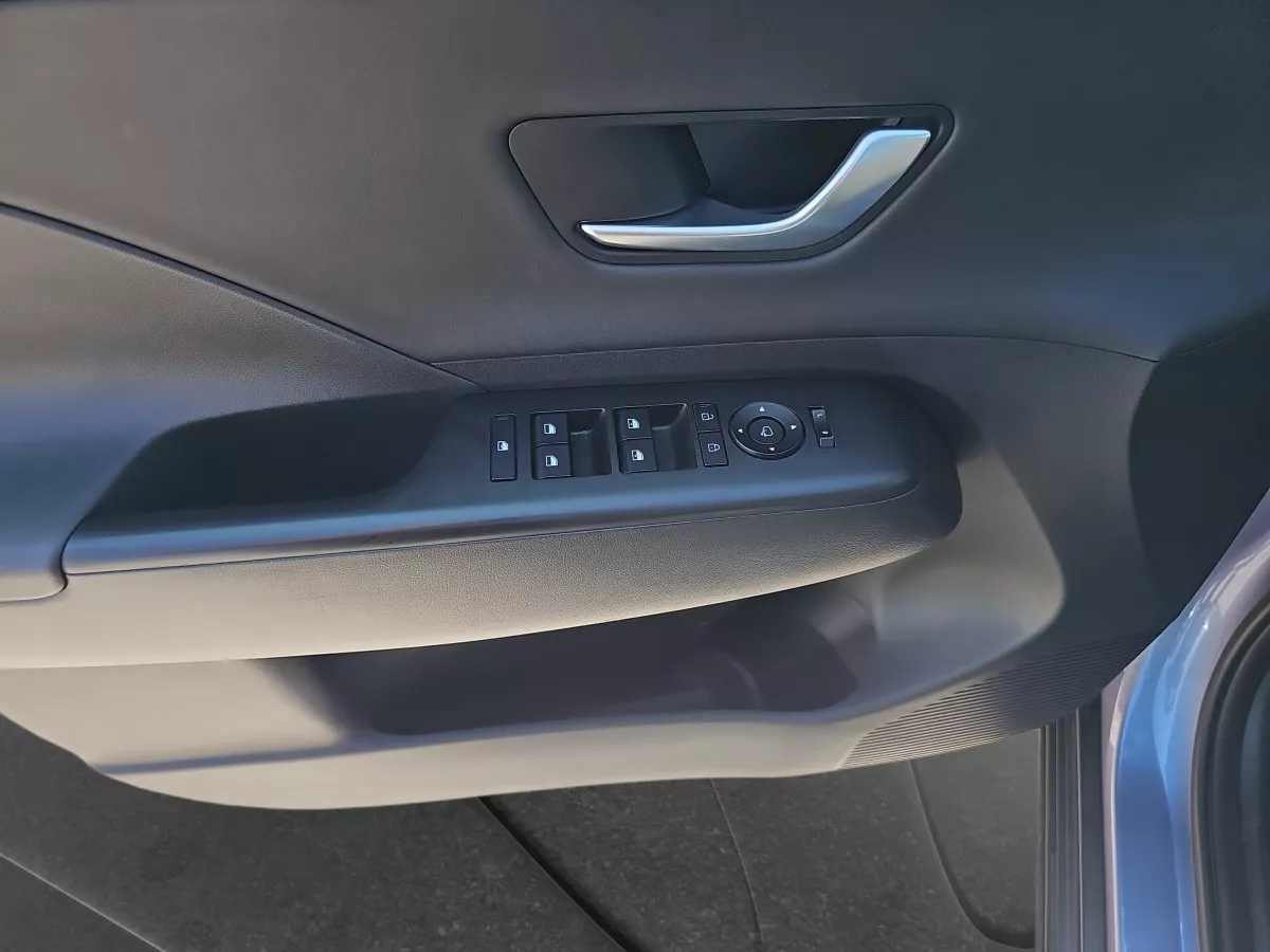 Hyundai Kona 2023 - zdjęcie 17