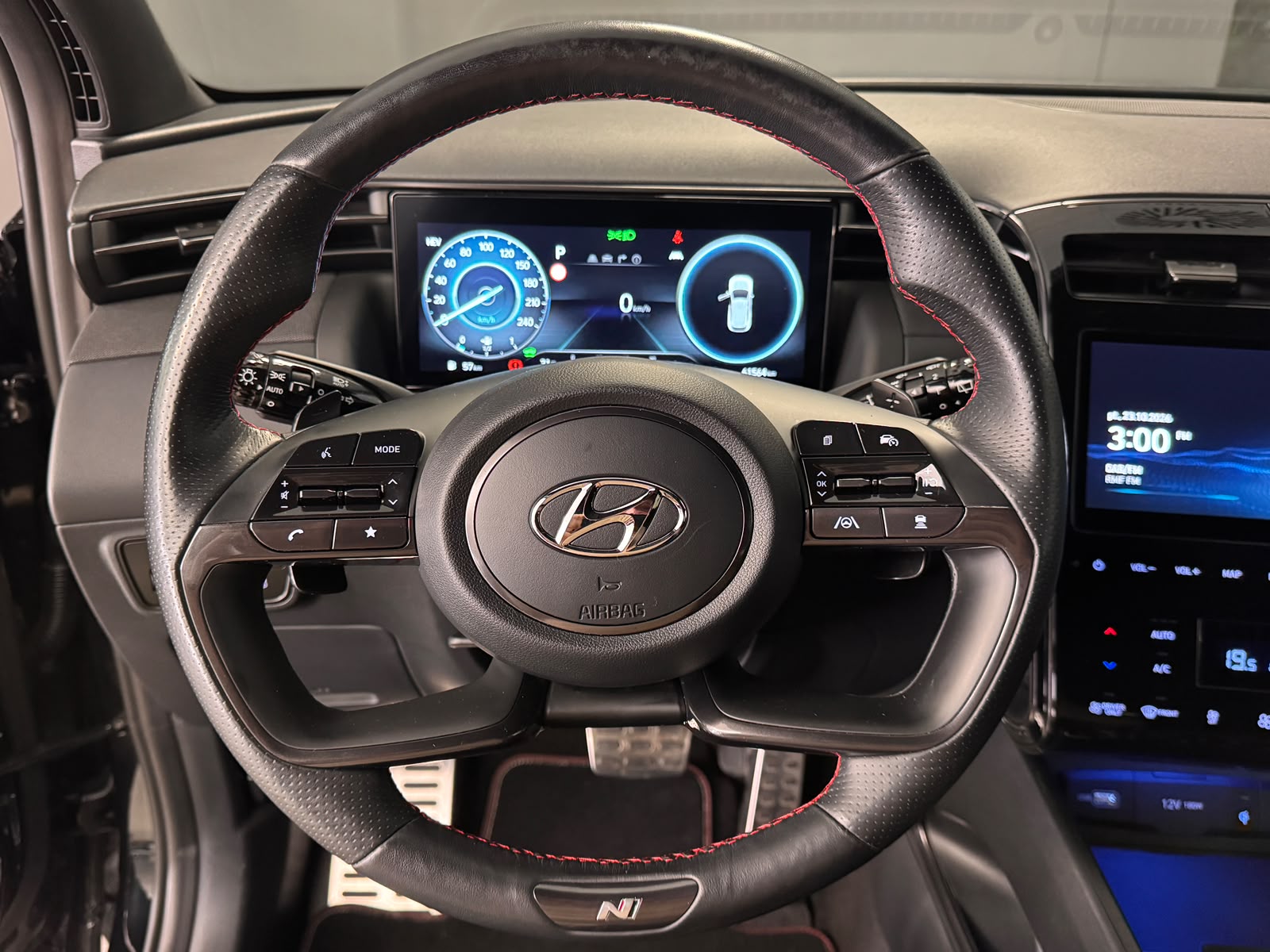 Hyundai Tucson 2022 - zdjęcie 10