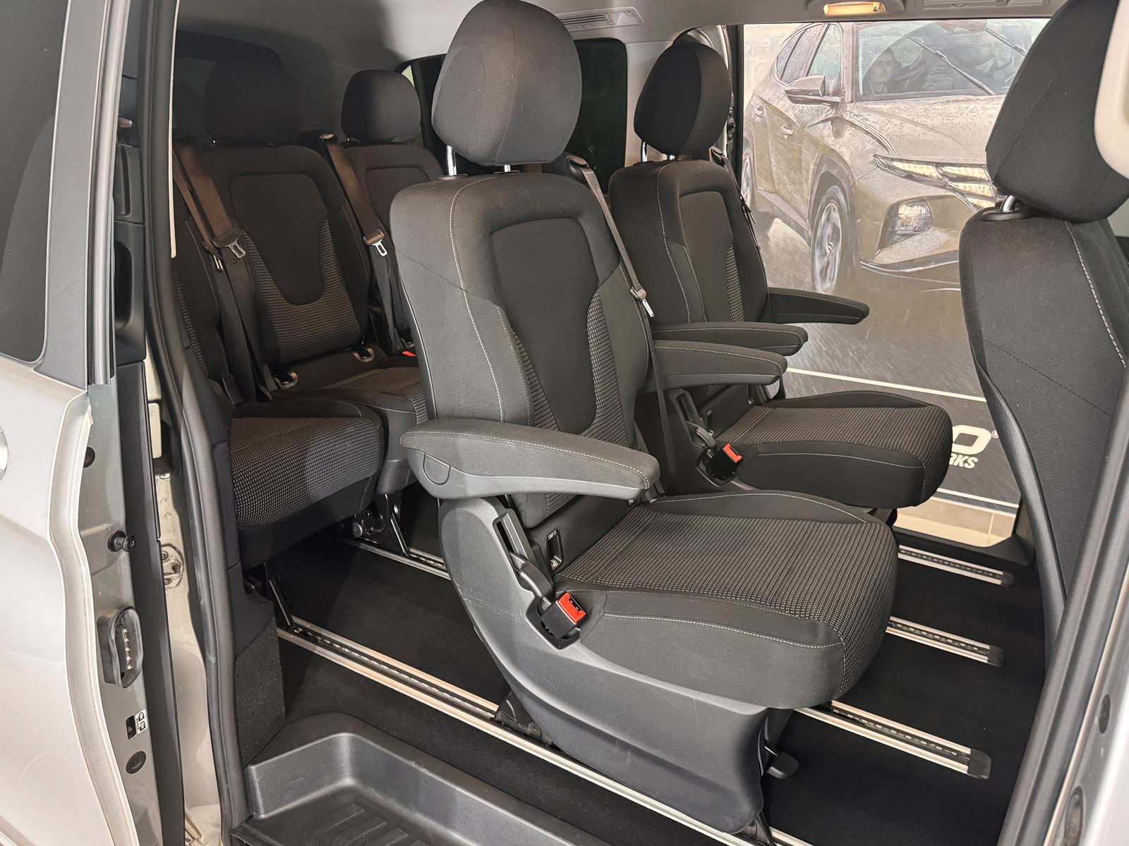 Mercedes-Benz Klasa V 2022 - zdjęcie 27