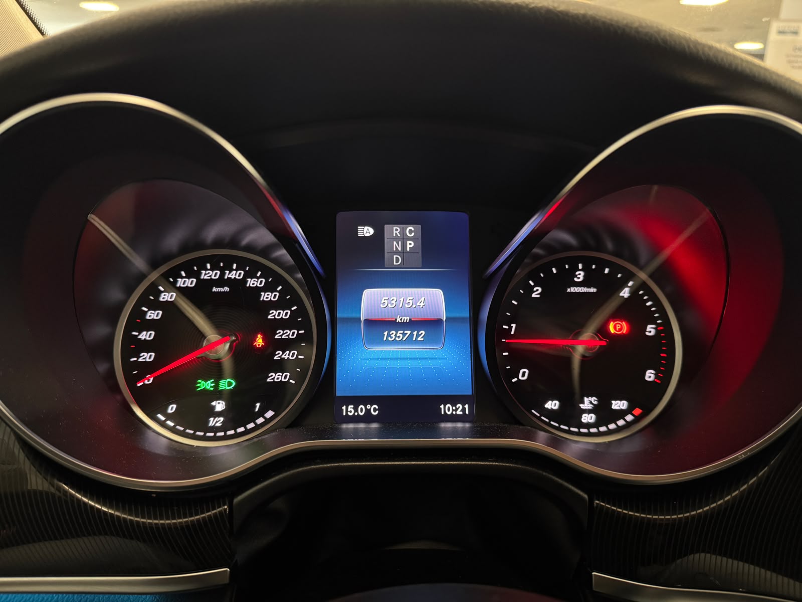 Mercedes-Benz Klasa V 2022 - zdjęcie 12