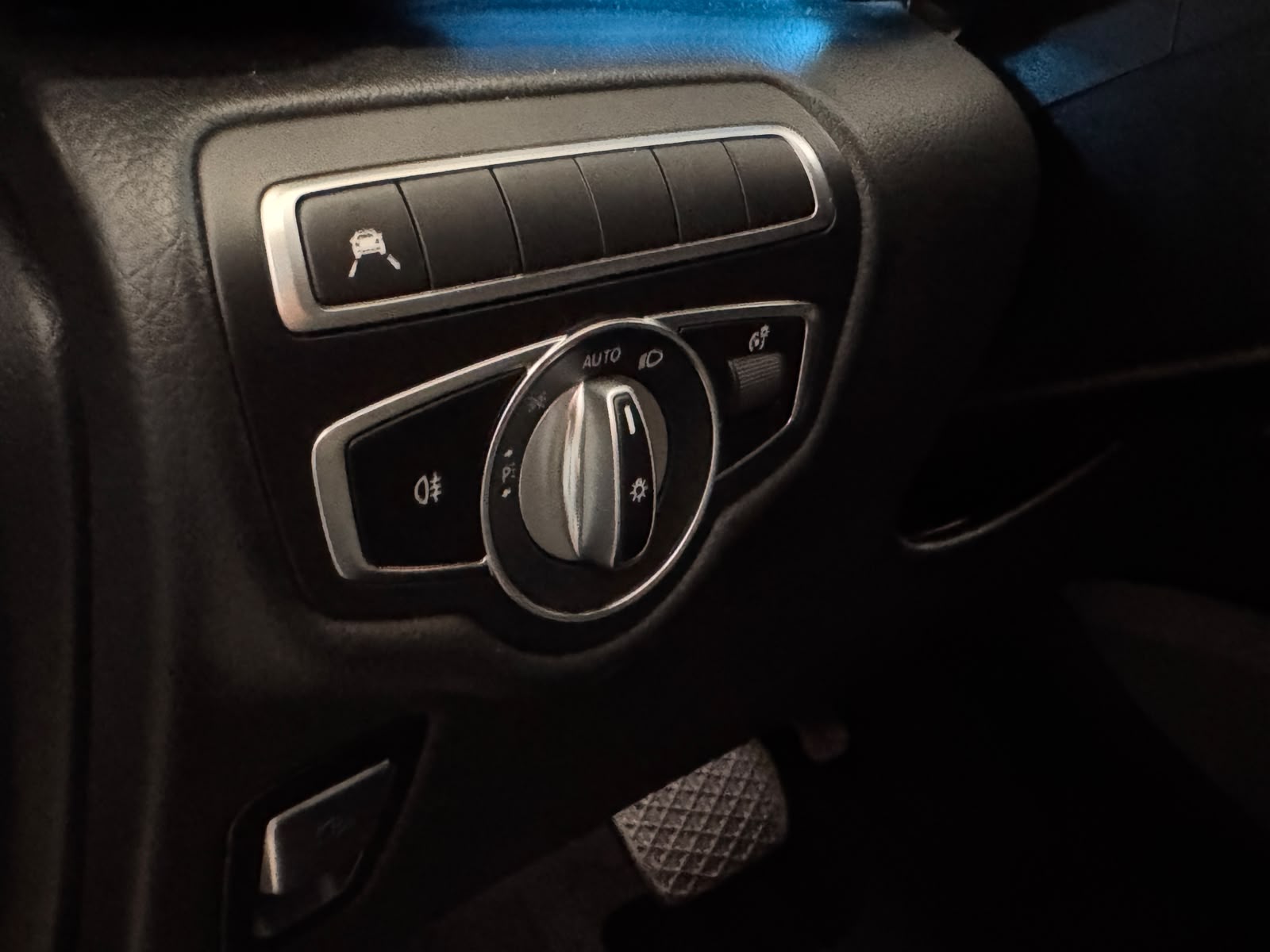 Mercedes-Benz Klasa V 2022 - zdjęcie 25