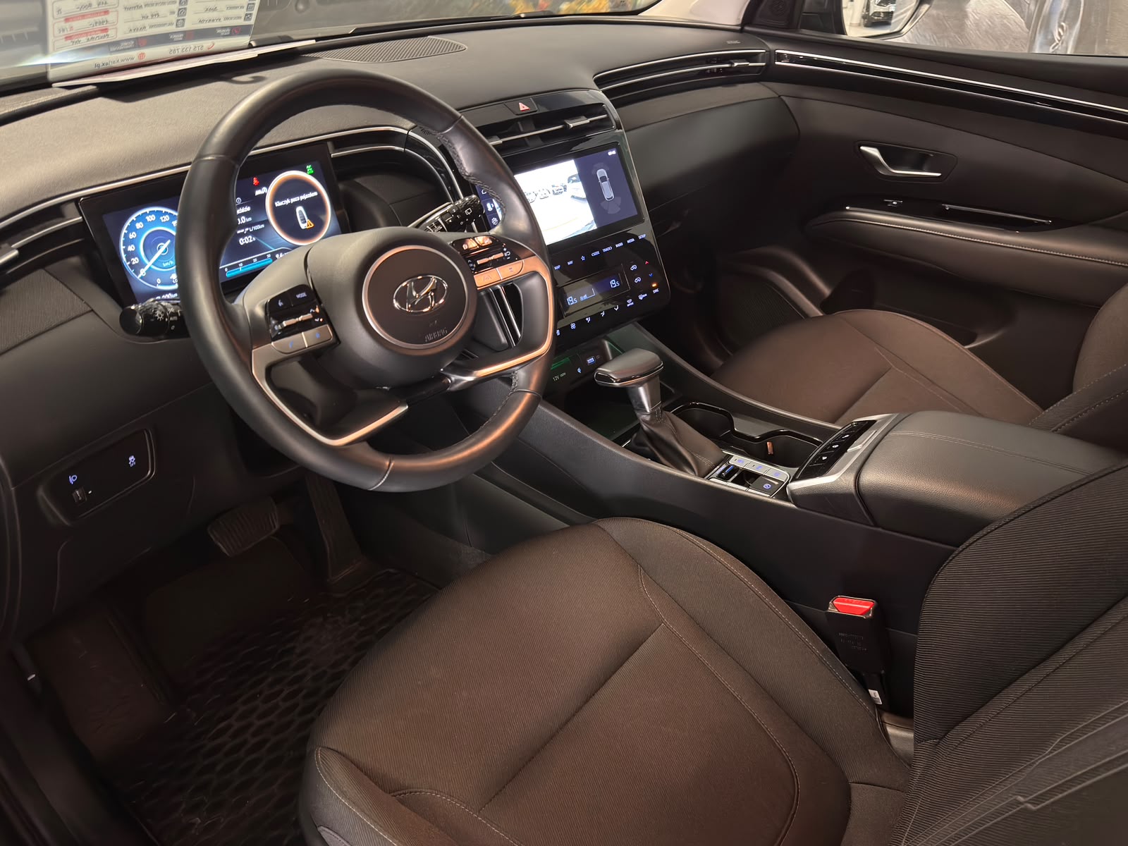 Hyundai Tucson 2022 - zdjęcie 10