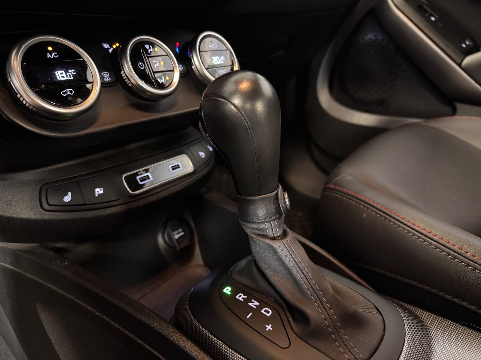 FIAT 500X 2021 - zdjęcie 16