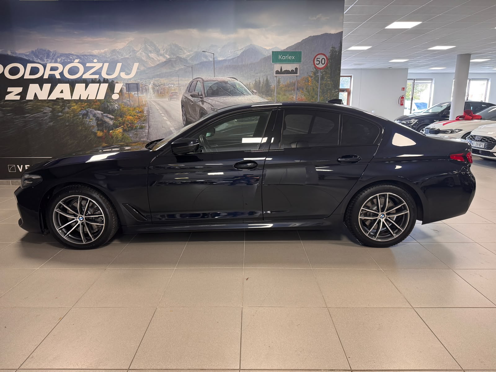 BMW Seria 5 2022 - zdjęcie 4