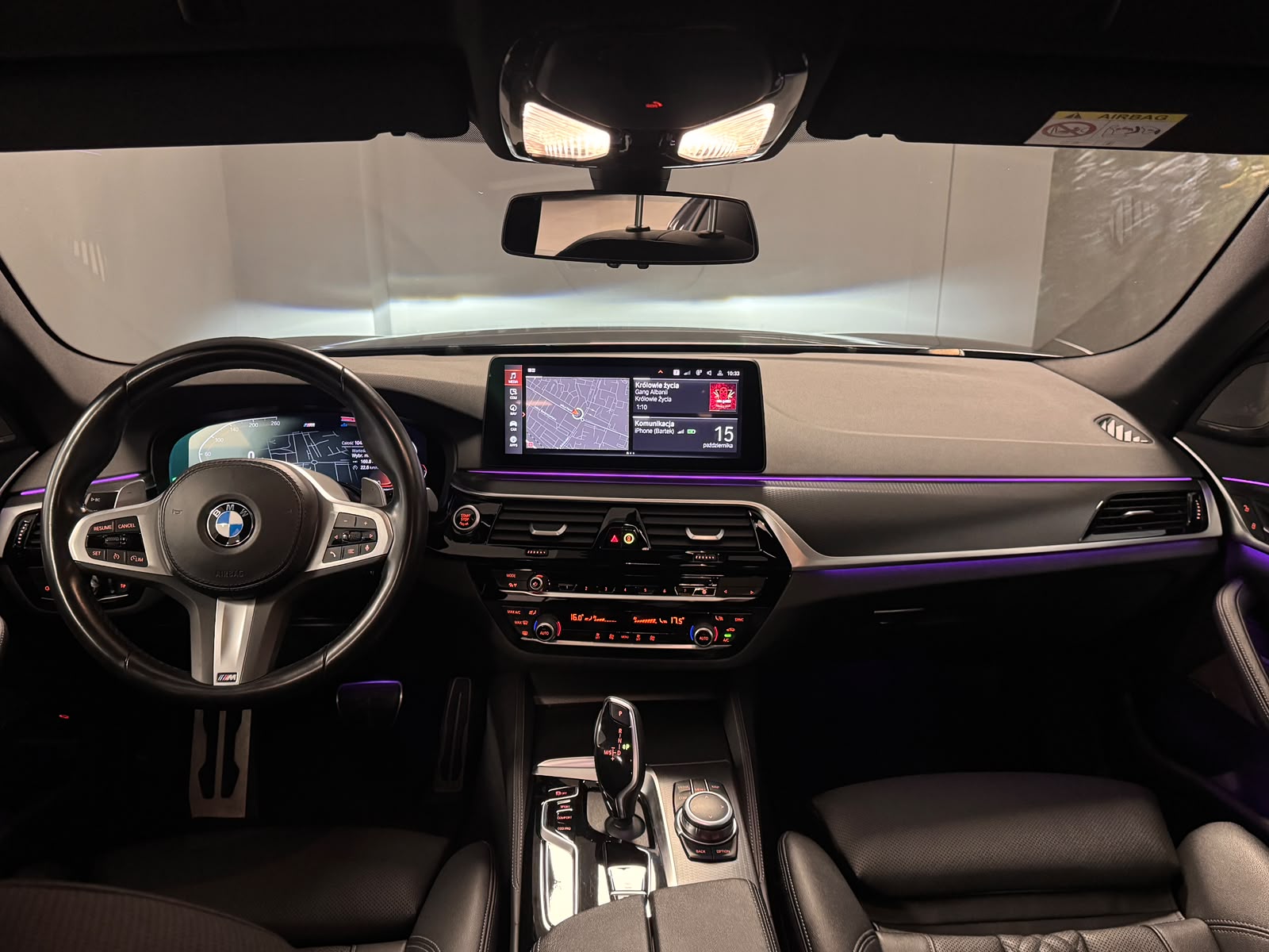 BMW Seria 5 2022 - zdjęcie 11