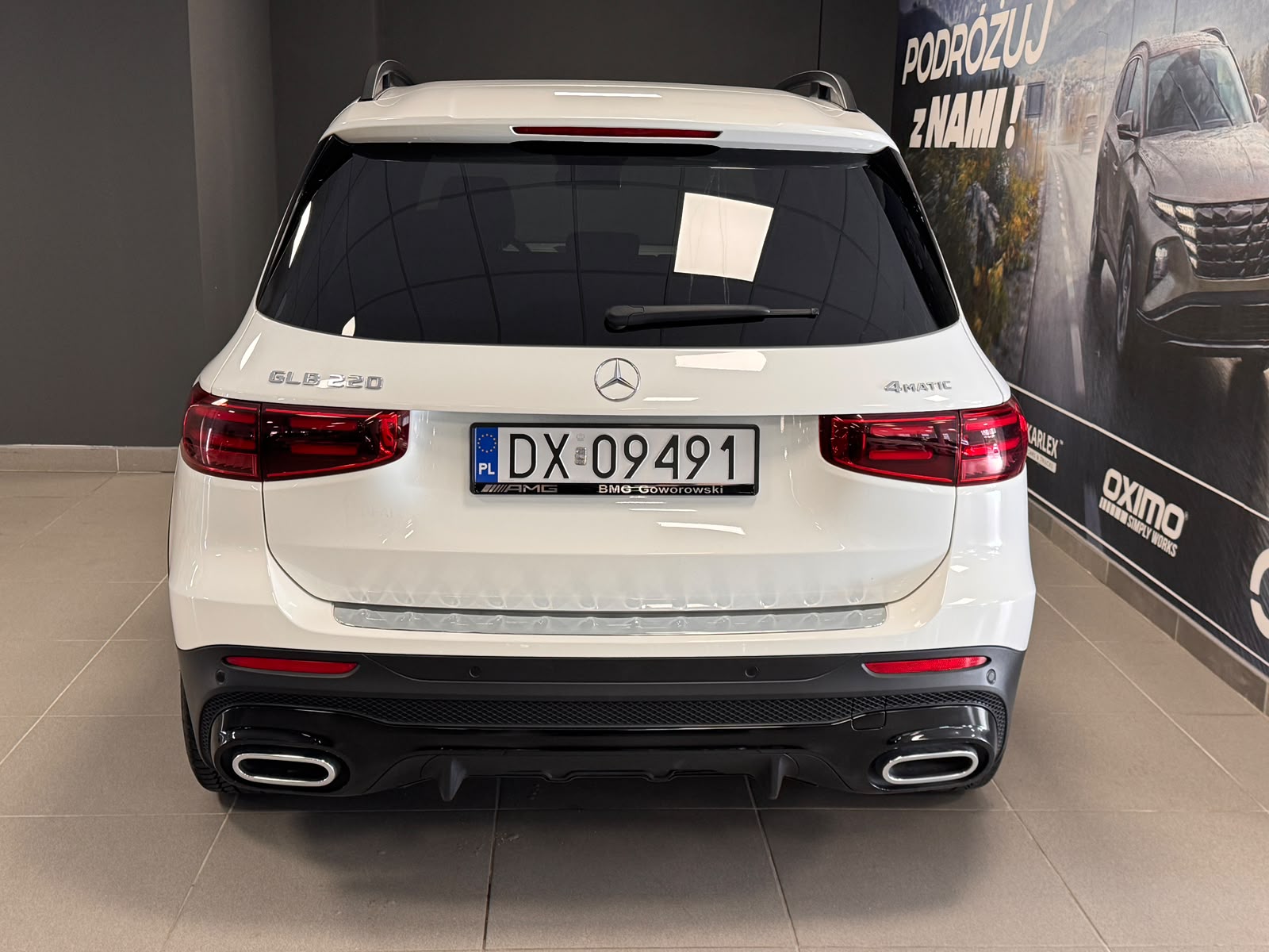 Mercedes-Benz GLB 220 4MATIC 2024 - zdjęcie 6