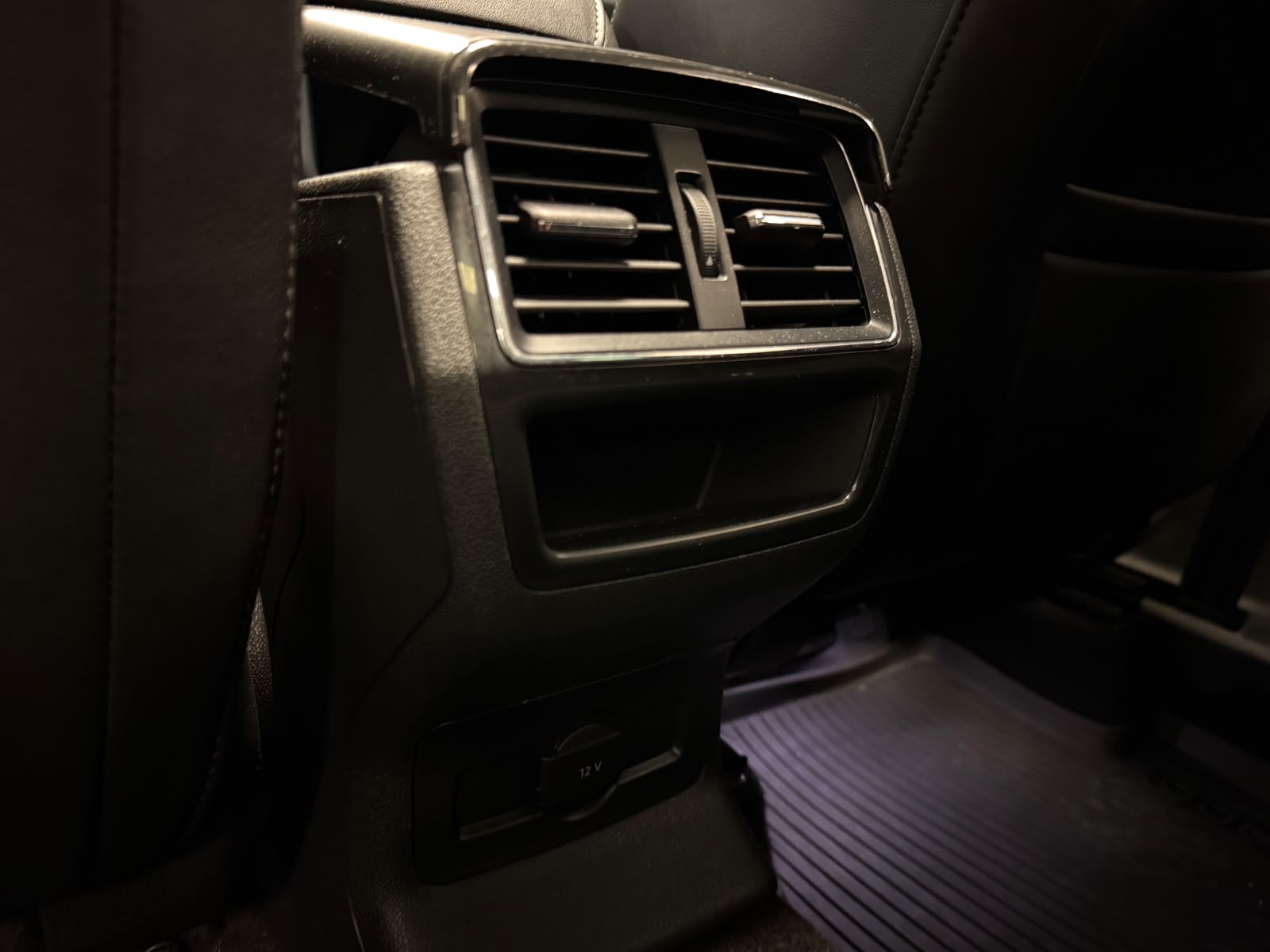 Škoda Karoq 2022 - zdjęcie 26
