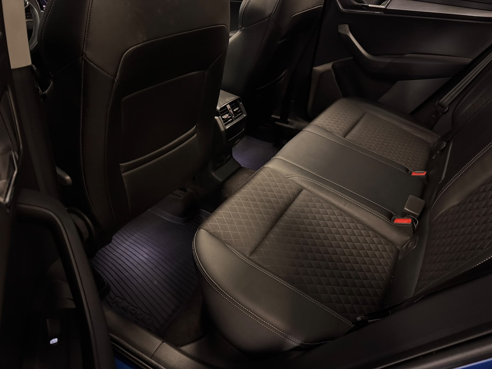 Škoda Karoq 2022 - zdjęcie 35