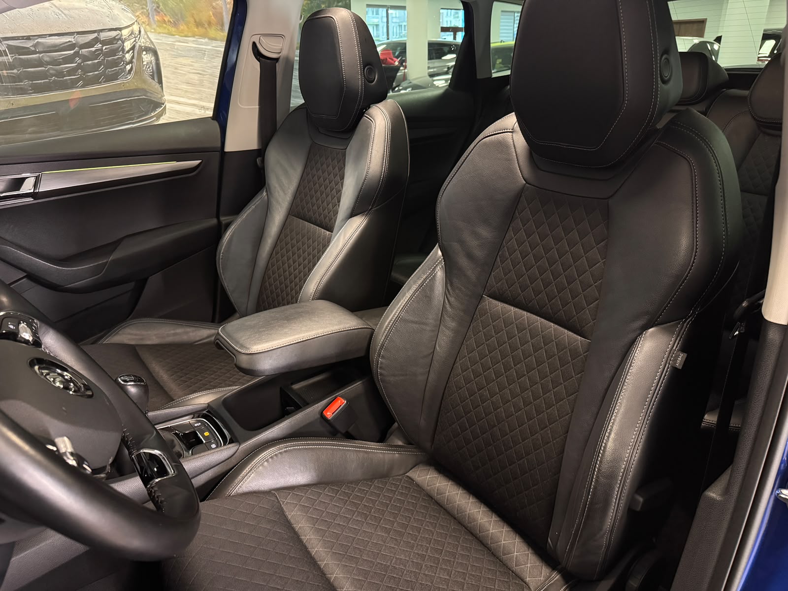 Škoda Karoq 2022 - zdjęcie 34