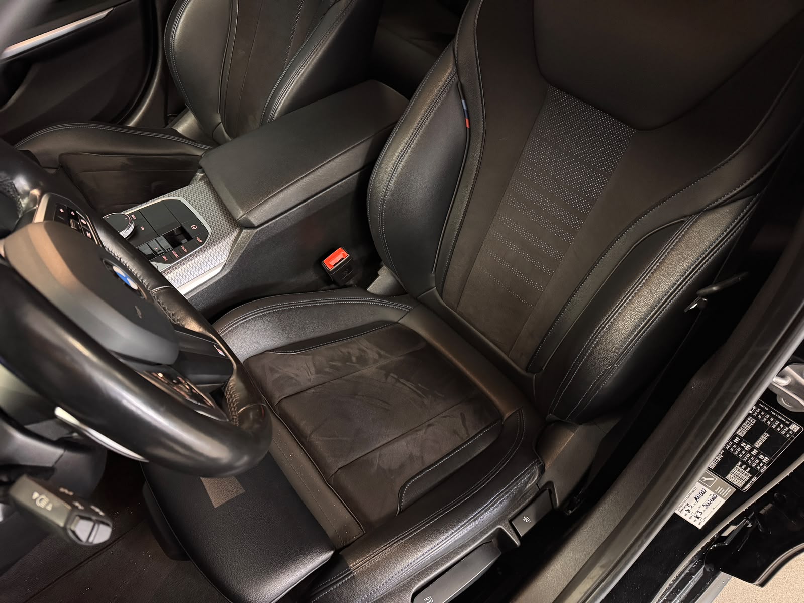 BMW Seria 3 2023 - zdjęcie 24