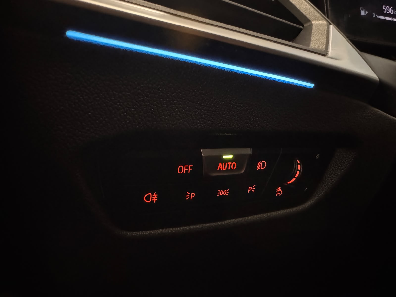 BMW Seria 3 2023 - zdjęcie 20