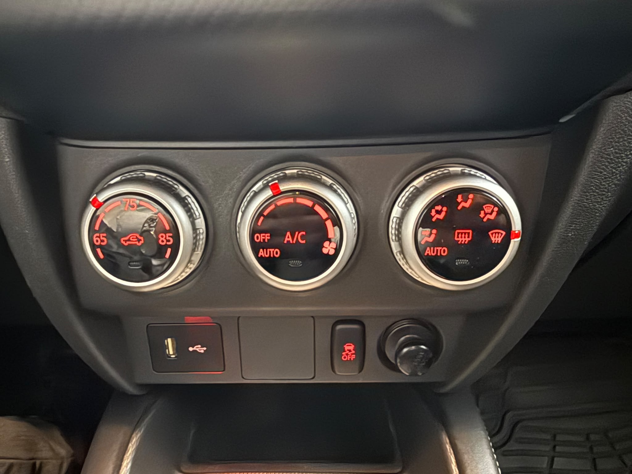 Mitsubishi Outlander Sport 2020 - zdjęcie 21