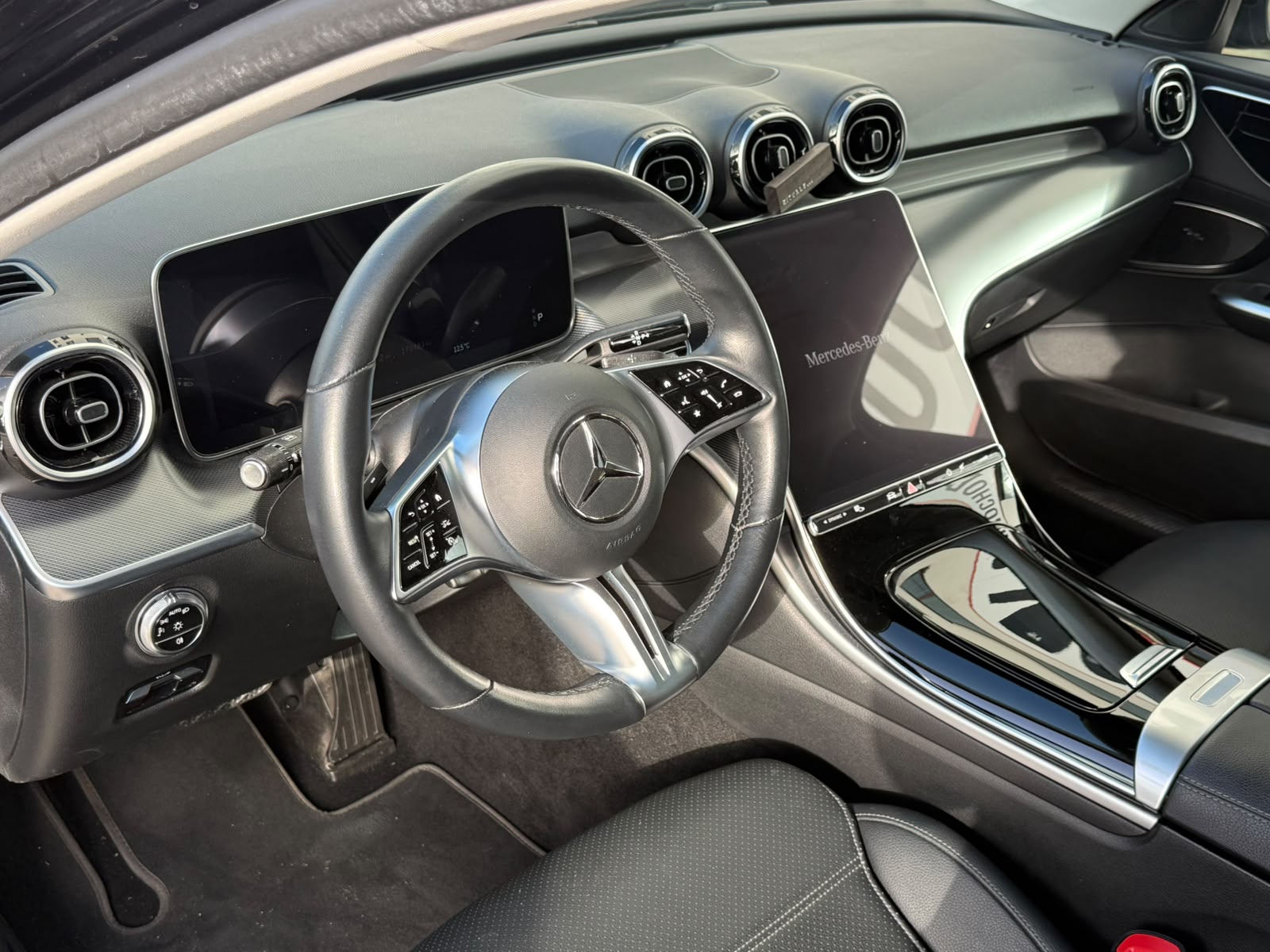 Mercedes-Benz c 200 2022 - zdjęcie 6