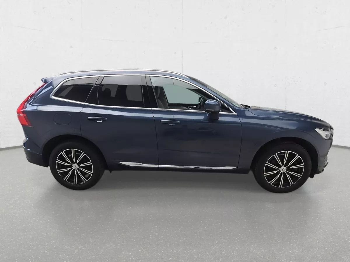 Volvo XC60 2019 - zdjęcie 8