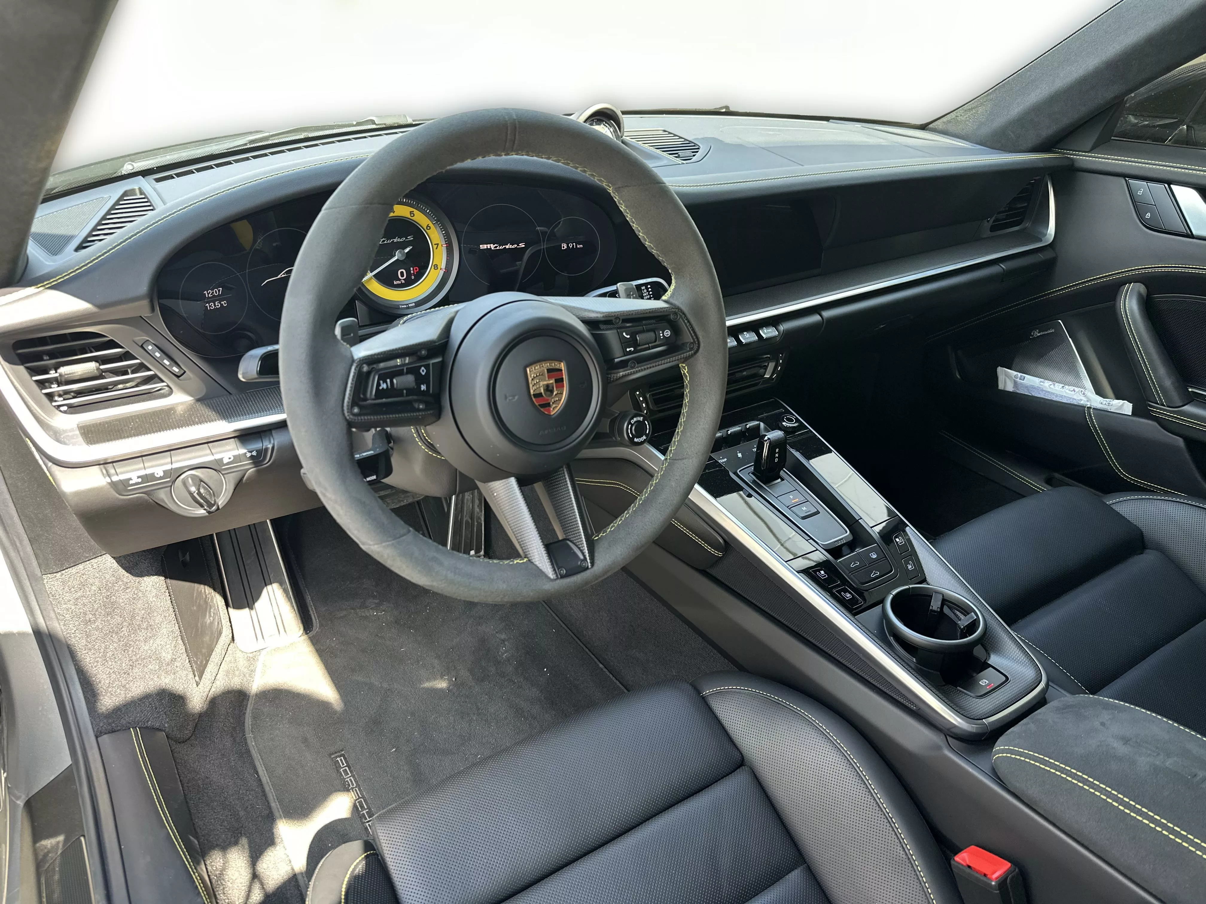 Porsche 911 TURBO S 2023 - zdjęcie 11